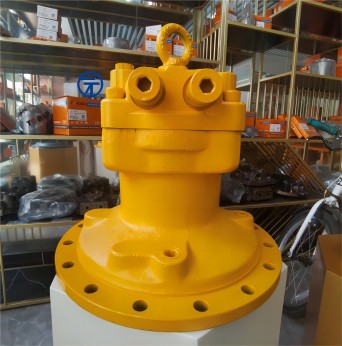 E200B Swing motor 964393