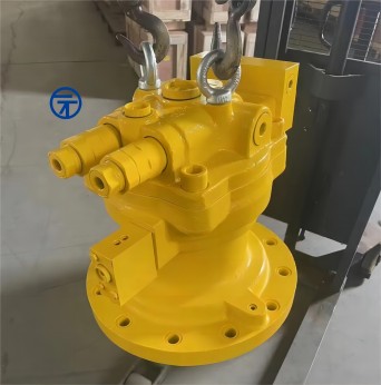 R225-7 swing motor