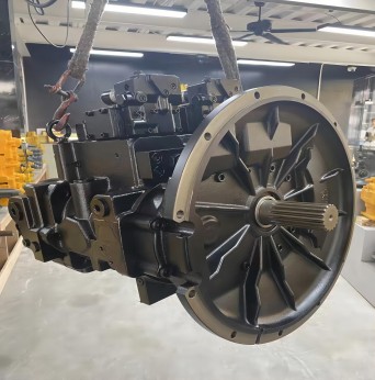 Sk460-8  Main Pump